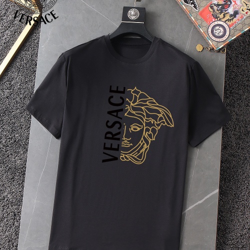 Cheap Versace T-Shirts Short Sleeved For Unisex #994774 Replica Wholesale [$25.00 USD] [ITEM#994774] on Replica Versace T-Shirts