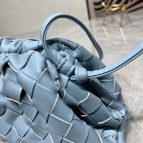 Cheap Bottega Veneta BV AAA Quality Messenger Bags For Women #994946 Replica Wholesale [$100.00 USD] [ITEM#994946] on Replica Bottega Veneta BV AAA Quality Messenger Bags