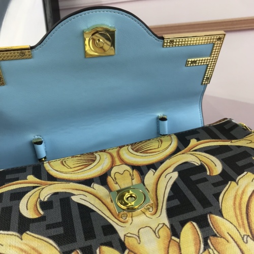 Cheap Versace AAA Quality Messenger Bags For Women #994993 Replica Wholesale [$172.00 USD] [ITEM#994993] on Replica Versace AAA Quality Messenger Bags