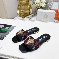 Versace Slippers For Women #986672