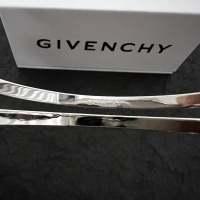 Cheap Givenchy Bracelets For Women #989225 Replica Wholesale [$45.00 USD] [ITEM#989225] on Replica Givenchy Bracelets