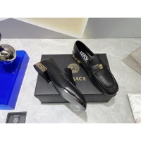 Versace Leather Shoes For Women #990892