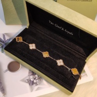 Van Cleef & Arpels Bracelets For Women #993623