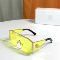 Versace AAA Quality Sunglasses #993657