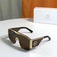 Versace AAA Quality Sunglasses #993659