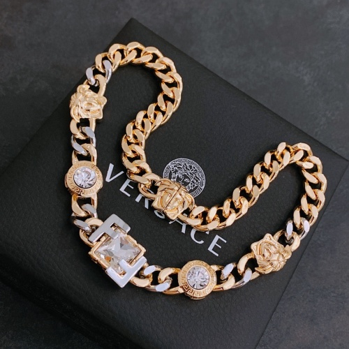 Cheap Versace Necklace #1001131 Replica Wholesale [$42.00 USD] [ITEM#1001131] on Replica Versace Necklaces
