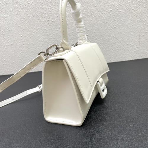 Cheap Balenciaga AAA Quality Messenger Bags For Women #1001736 Replica Wholesale [$96.00 USD] [ITEM#1001736] on Replica Balenciaga AAA Quality Messenger Bags