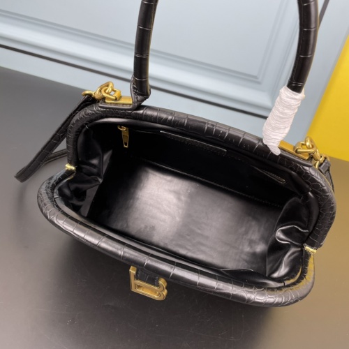 Cheap Balenciaga AAA Quality Messenger Bags For Women #1001758 Replica Wholesale [$108.00 USD] [ITEM#1001758] on Replica Balenciaga AAA Quality Messenger Bags