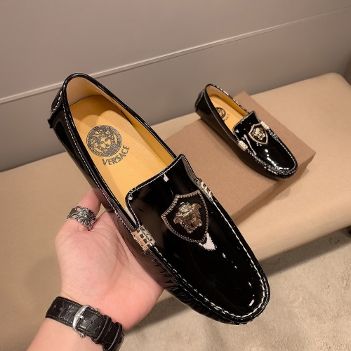 Cheap Versace Leather Shoes For Men #1003330 Replica Wholesale [$82.00 USD] [ITEM#1003330] on Replica Versace Leather Shoes