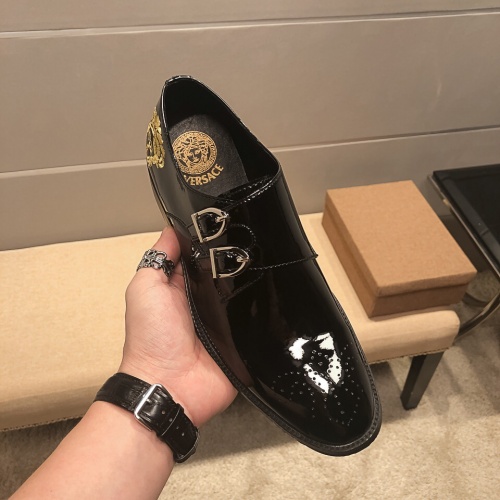 Cheap Versace Leather Shoes For Men #1003362 Replica Wholesale [$88.00 USD] [ITEM#1003362] on Replica Versace Leather Shoes