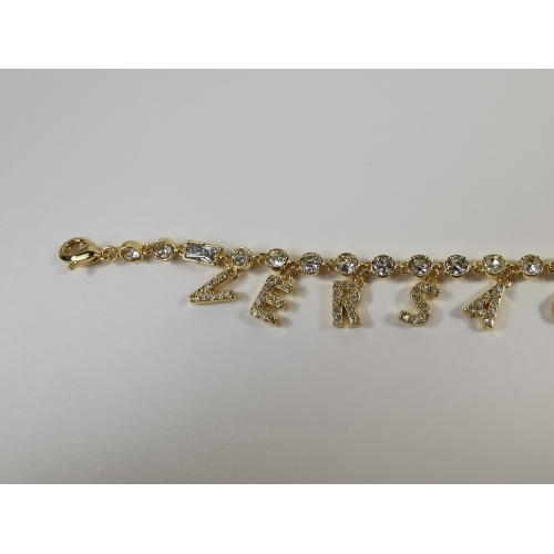 Cheap Versace Bracelet #1004325 Replica Wholesale [$36.00 USD] [ITEM#1004325] on Replica Versace Bracelets