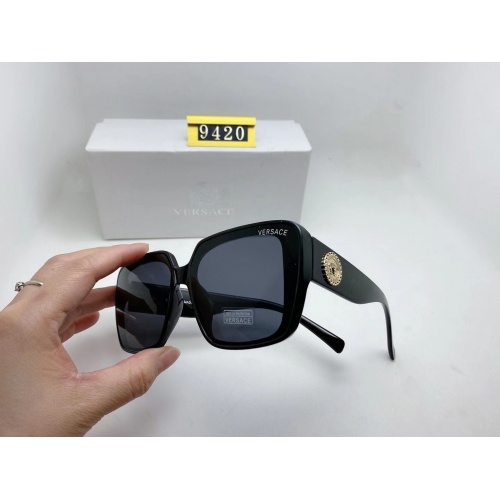 Cheap Versace Sunglasses #1005194 Replica Wholesale [$27.00 USD] [ITEM#1005194] on Replica Versace Sunglasses