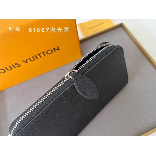 Cheap Louis Vuitton AAA Quality Wallets #1005220 Replica Wholesale [$45.00 USD] [ITEM#1005220] on Replica Louis Vuitton AAA+ Quality Wallets