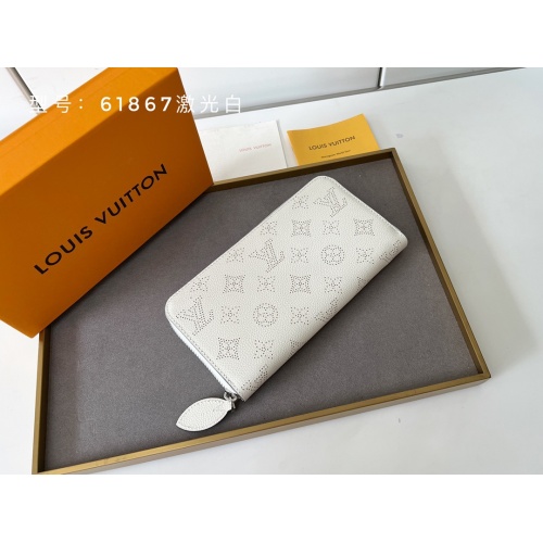 Cheap Louis Vuitton AAA Quality Wallets #1005221 Replica Wholesale [$45.00 USD] [ITEM#1005221] on Replica Louis Vuitton AAA+ Quality Wallets