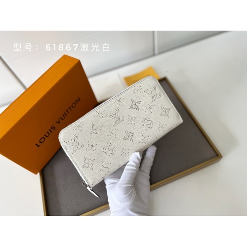 Cheap Louis Vuitton AAA Quality Wallets #1005221 Replica Wholesale [$45.00 USD] [ITEM#1005221] on Replica Louis Vuitton AAA+ Quality Wallets