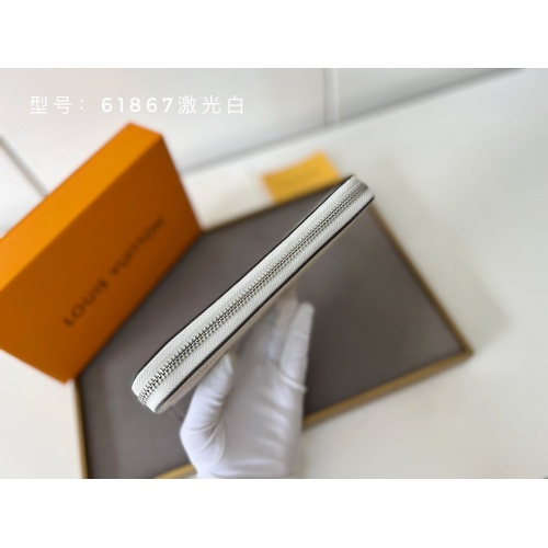 Cheap Louis Vuitton AAA Quality Wallets #1005221 Replica Wholesale [$45.00 USD] [ITEM#1005221] on Replica Louis Vuitton AAA+ Quality Wallets