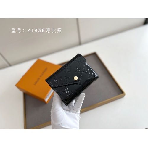 Cheap Louis Vuitton LV Wallets #1005234 Replica Wholesale [$42.00 USD] [ITEM#1005234] on Replica Louis Vuitton LV Wallets