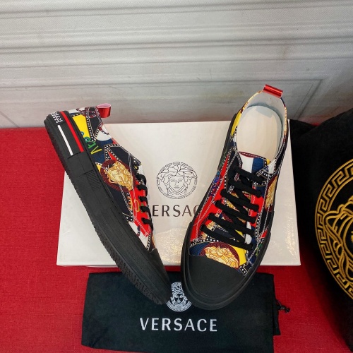 Cheap Versace Casual Shoes For Men #1005318 Replica Wholesale [$72.00 USD] [ITEM#1005318] on Replica Versace Casual Shoes