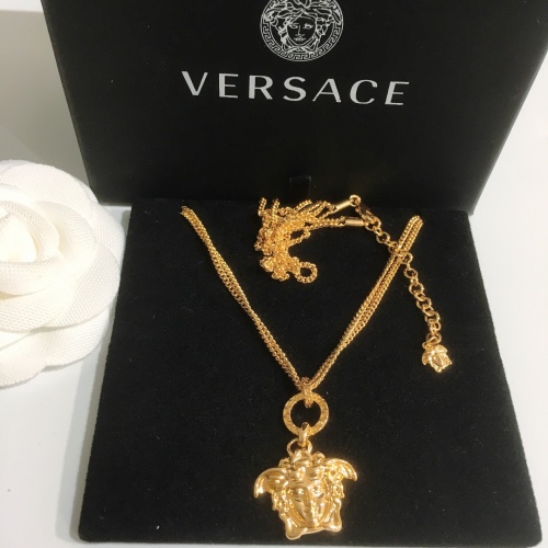 Cheap Versace Necklace #1005836 Replica Wholesale [$29.00 USD] [ITEM#1005836] on Replica Versace Necklaces