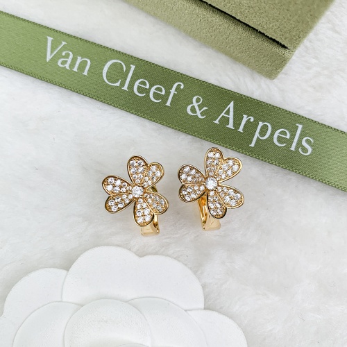 Cheap Van Cleef &amp; Arpels Earrings For Women #1006068 Replica Wholesale [$36.00 USD] [ITEM#1006068] on Replica Van Cleef &amp; Arpels Earrings