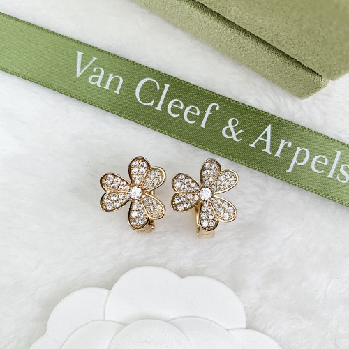 Cheap Van Cleef &amp; Arpels Earrings For Women #1006069 Replica Wholesale [$36.00 USD] [ITEM#1006069] on Replica Van Cleef &amp; Arpels Earrings