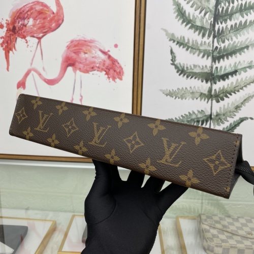 Cheap Louis Vuitton AAA Man Wallets #1006288 Replica Wholesale [$96.00 USD] [ITEM#1006288] on Replica Louis Vuitton AAA Man Wallets