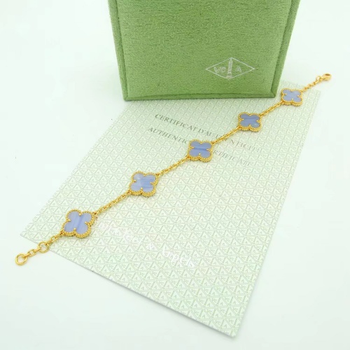 Cheap Van Cleef &amp; Arpels Bracelet For Women #997390 Replica Wholesale [$36.00 USD] [ITEM#997390] on Replica Van Cleef &amp; Arpels Bracelets