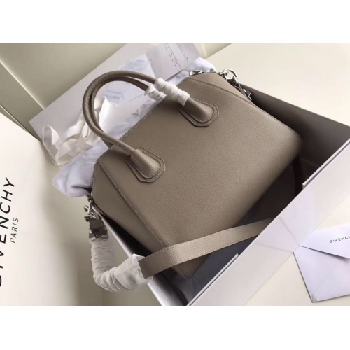 Cheap Givenchy AAA Quality Handbags For Women #997646 Replica Wholesale [$182.00 USD] [ITEM#997646] on Replica Givenchy AAA Quality Handbags