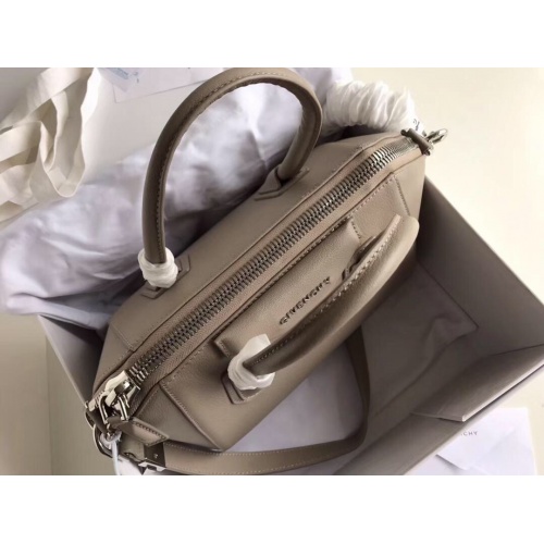 Cheap Givenchy AAA Quality Handbags For Women #997647 Replica Wholesale [$172.00 USD] [ITEM#997647] on Replica Givenchy AAA Quality Handbags