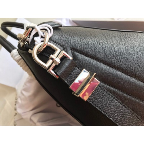 Cheap Givenchy AAA Quality Handbags For Women #997672 Replica Wholesale [$172.00 USD] [ITEM#997672] on Replica Givenchy AAA Quality Handbags
