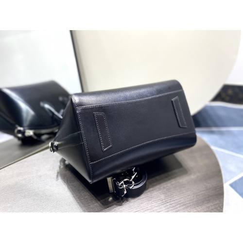 Cheap Givenchy AAA Quality Handbags For Women #997683 Replica Wholesale [$245.00 USD] [ITEM#997683] on Replica Givenchy AAA Quality Handbags