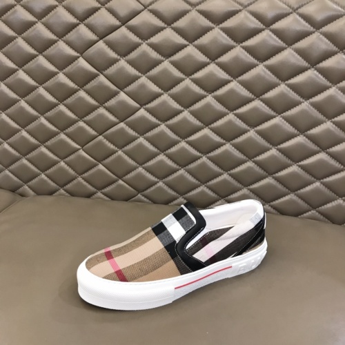 Cheap Burberry Casual Shoes For Men #997777 Replica Wholesale [$72.00 USD] [ITEM#997777] on Replica Burberry Casual Shoes