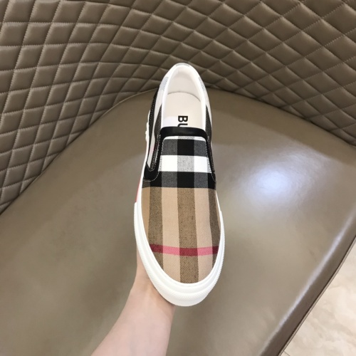 Cheap Burberry Casual Shoes For Men #997777 Replica Wholesale [$72.00 USD] [ITEM#997777] on Replica Burberry Casual Shoes