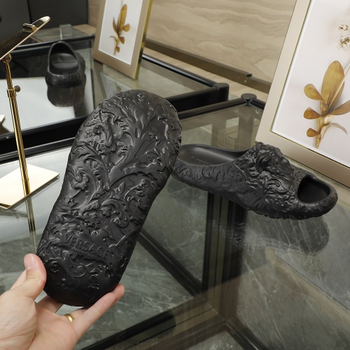 Cheap Versace Slippers For Men #998166 Replica Wholesale [$56.00 USD] [ITEM#998166] on Replica Versace Slippers