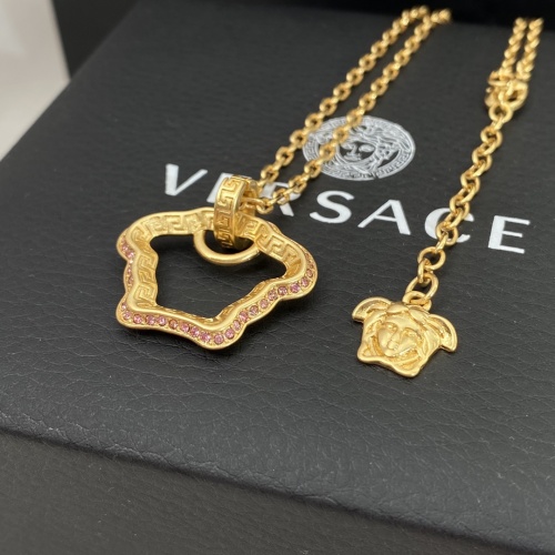 Cheap Versace Necklace #999358 Replica Wholesale [$29.00 USD] [ITEM#999358] on Replica Versace Necklaces