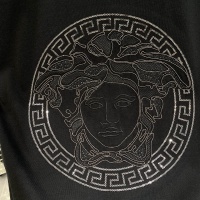 Cheap Versace T-Shirts Short Sleeved For Unisex #1002443 Replica Wholesale [$64.00 USD] [ITEM#1002443] on Replica Versace T-Shirts