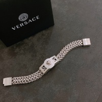 Cheap Versace Bracelet #1003840 Replica Wholesale [$52.00 USD] [ITEM#1003840] on Replica Versace Bracelets
