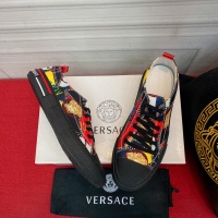 Versace Casual Shoes For Men #1005318
