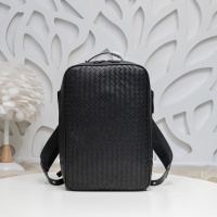 Bottega Veneta AAA Man Backpacks #996465