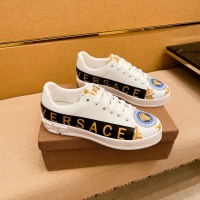 Versace Casual Shoes For Men #997685