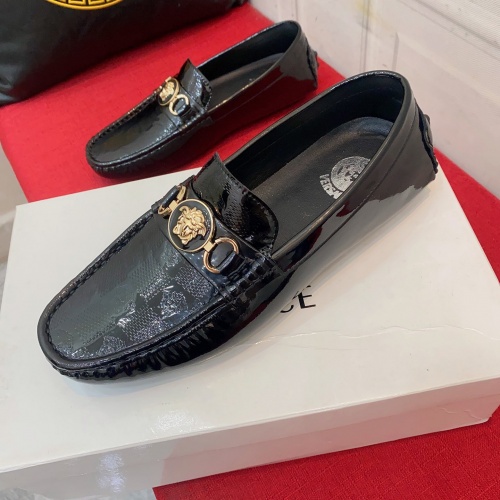 Cheap Versace Leather Shoes For Men #1006494 Replica Wholesale [$76.00 USD] [ITEM#1006494] on Replica Versace Leather Shoes