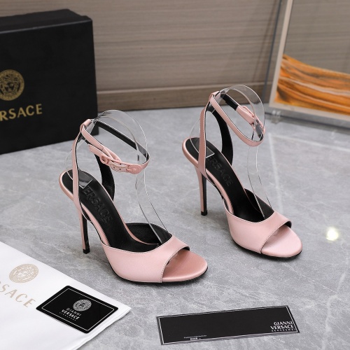 Cheap Versace Sandal For Women #1007372 Replica Wholesale [$108.00 USD] [ITEM#1007372] on Replica Versace Sandal
