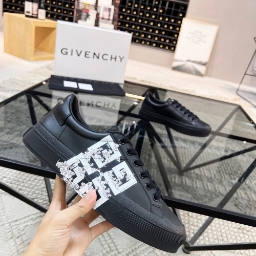 Cheap Givenchy Casual Shoes For Men #1007681 Replica Wholesale [$72.00 USD] [ITEM#1007681] on Replica Givenchy Casual Shoes