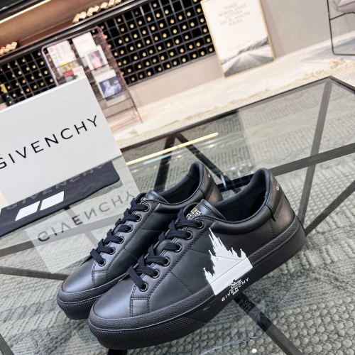 Cheap Givenchy Casual Shoes For Men #1007683 Replica Wholesale [$72.00 USD] [ITEM#1007683] on Replica Givenchy Casual Shoes