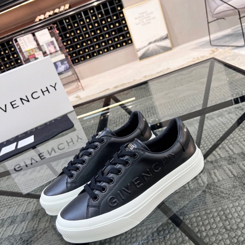 Cheap Givenchy Casual Shoes For Men #1007685 Replica Wholesale [$72.00 USD] [ITEM#1007685] on Replica Givenchy Casual Shoes