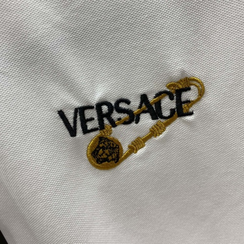Cheap Versace T-Shirts Short Sleeved For Men #1010051 Replica Wholesale [$48.00 USD] [ITEM#1010051] on Replica Versace T-Shirts
