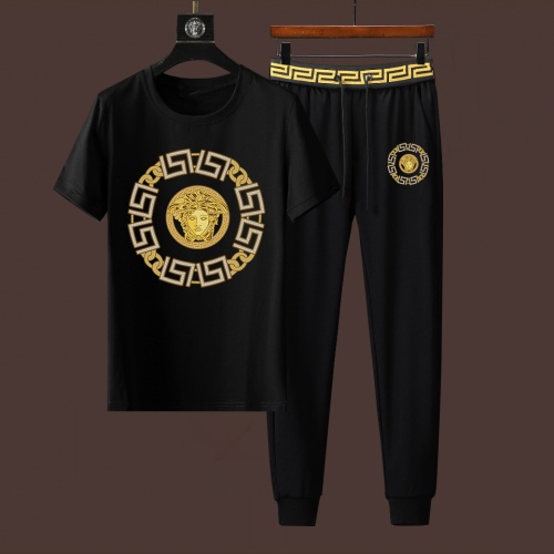 Cheap Versace Tracksuits Short Sleeved For Men #1011908 Replica Wholesale [$76.00 USD] [ITEM#1011908] on Replica Versace Tracksuits