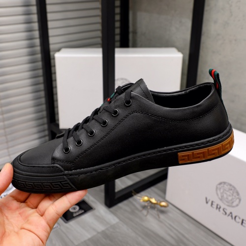 Cheap Versace Casual Shoes For Men #1012644 Replica Wholesale [$72.00 USD] [ITEM#1012644] on Replica Versace Casual Shoes
