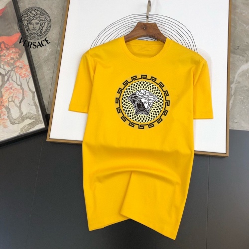 Cheap Versace T-Shirts Short Sleeved For Unisex #1013085 Replica Wholesale [$25.00 USD] [ITEM#1013085] on Replica Versace T-Shirts
