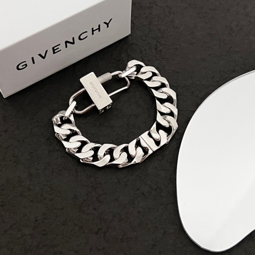 Cheap Givenchy Bracelet #1013515 Replica Wholesale [$64.00 USD] [ITEM#1013515] on Replica Givenchy Bracelets